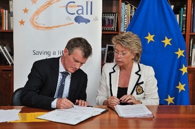 Firma acuerdo eCall